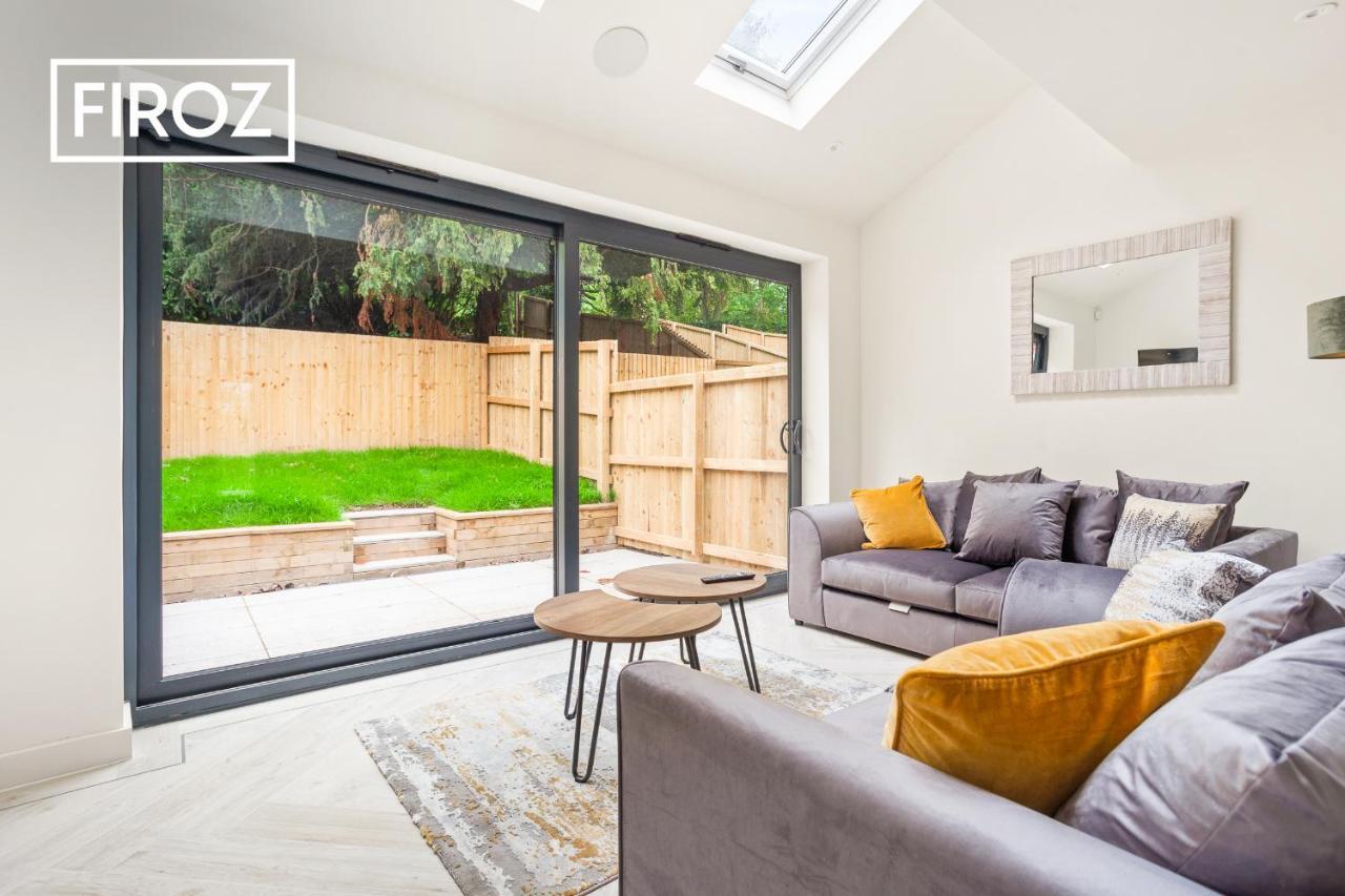 Spacious 4 Bedroom 3 Bath House For Families & Contractors With Free Parking, Fast Wi-Fi & Netflix By Firoz Property Management Leeds  Exterior photo